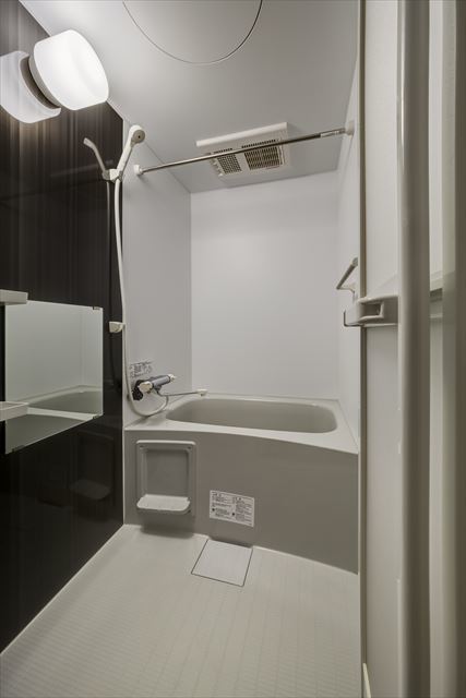 ＣＲＡＳＴＩＮＥ植竹町2階 お風呂