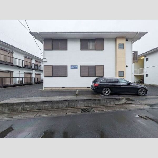 イーストグランドール　B 駐車場