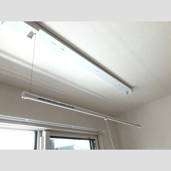 バル・ドミール103号室 室内物干し