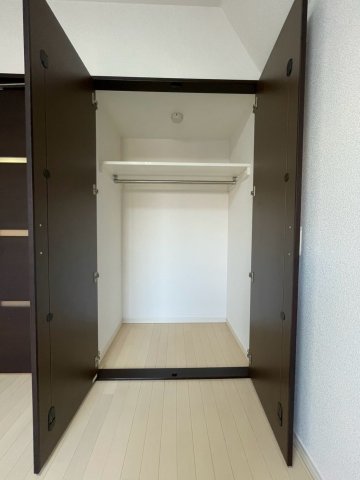 グラントゥルース目黒花房山 収納