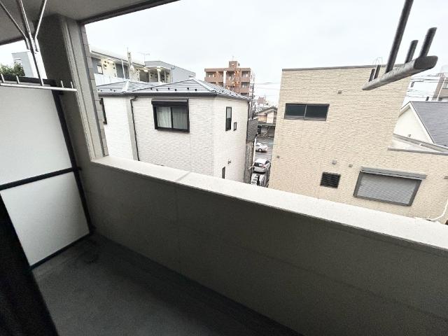 ソレイユ御幸305号室 ベランダ