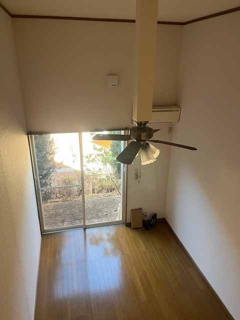 カーサフローラＢ1階 リビング