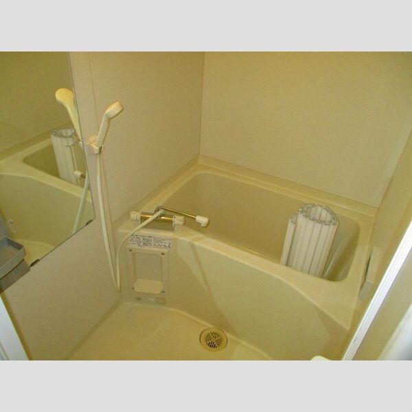 ノーブルタウン　弐番館 バス