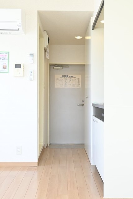 アムロゼッタ西荻窪 玄関