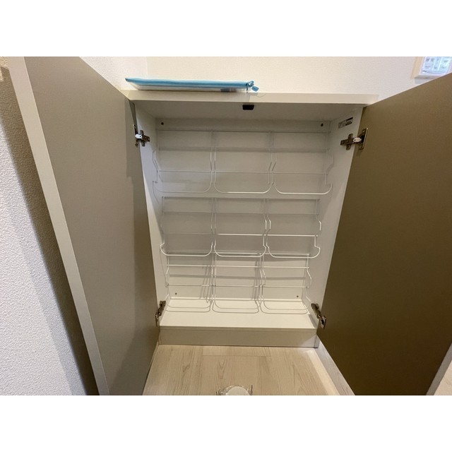 リポス瀬谷B棟 内観