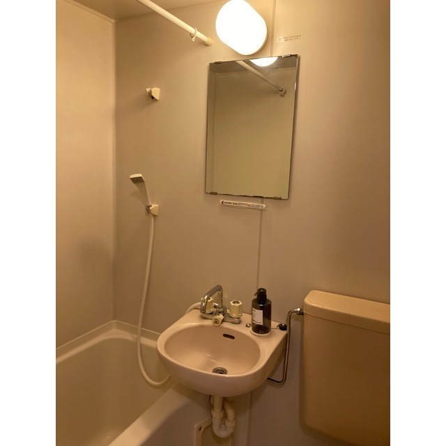 アルテール204号室 内観