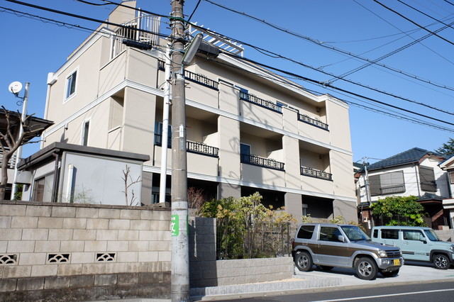 Ｌｅｓ　Ｍｅｒｖｅｉｌｌｅｕｓｅｓ0202号室 外観