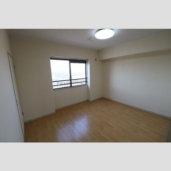 サニーヒルハイツ301号室 洋室