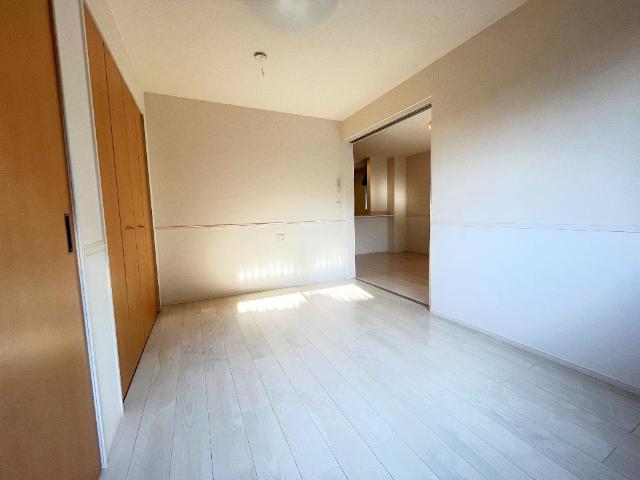 シルクネス101号室 洋室（イメージ）