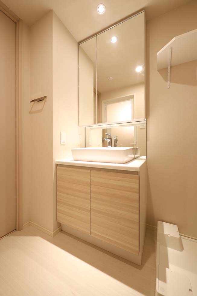 PREMIUM CUBE 大森 TROIS3階 内観