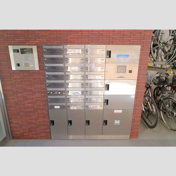 SINCERE東大宮(サンセールヒガシオオミヤ) 郵便BOX・宅配BOX