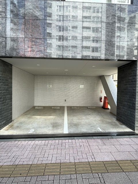 レジディア東麻布12階 駐車場