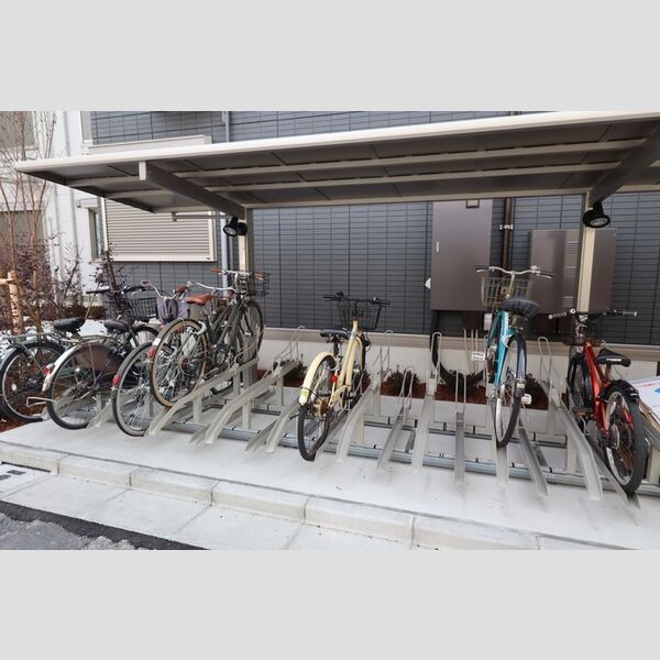 アンソレイエⅡ 駐輪場