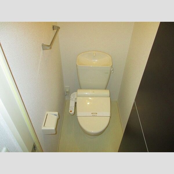 メゾンソレイユ 温水洗浄暖房便座