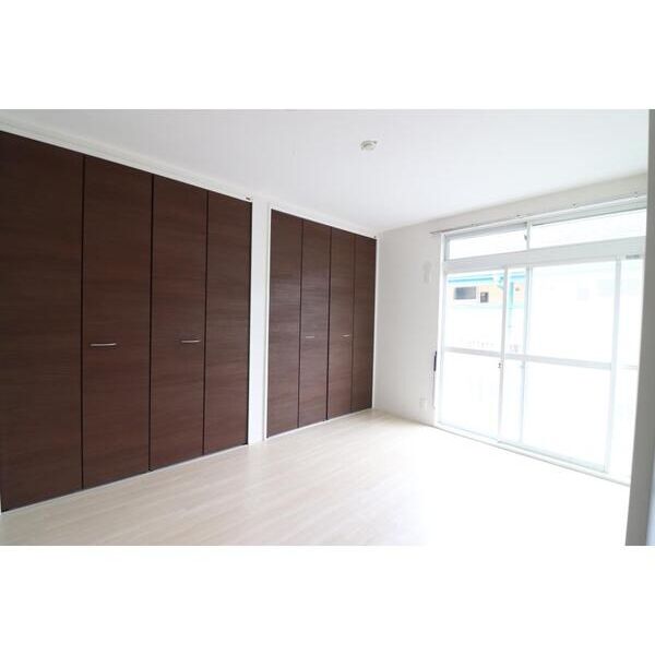 ラ・フォーレあずま203号室 リビング