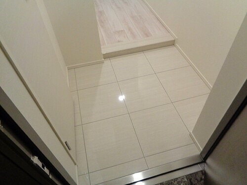 ライオンズ千代田岩本町ミレスーＫＤＡ5階 玄関　※2020年1月撮影