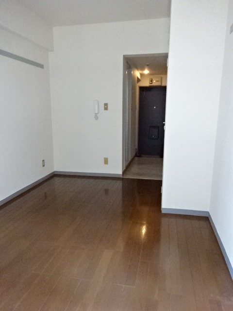 アーバンシティー 内観