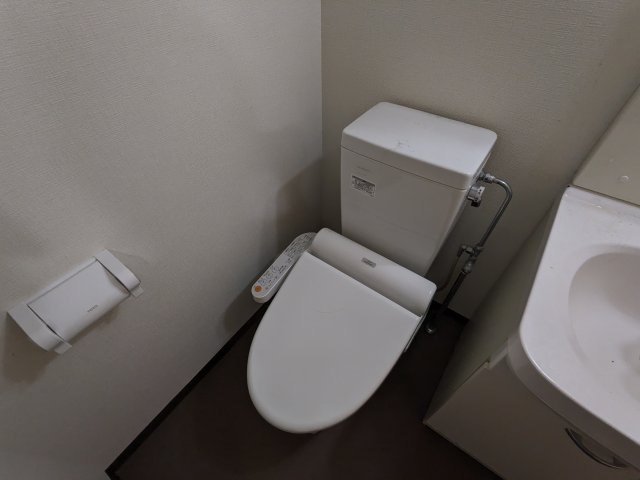ジュモー京成船橋301号室 トイレ