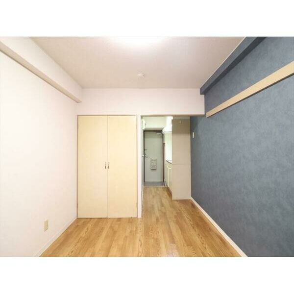 メイプルハウス町田203号室 リビング