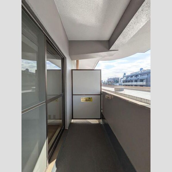 コスモリード八王子312号室 キッチン