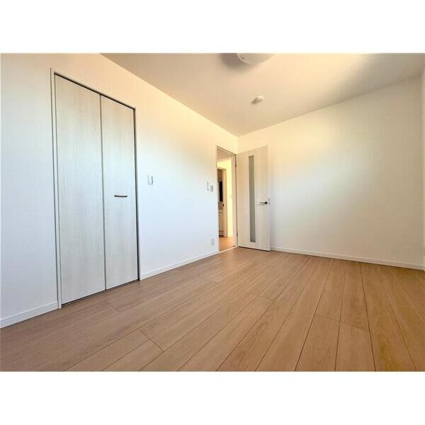 フォレストヴィラ所沢中富102号室 リビング