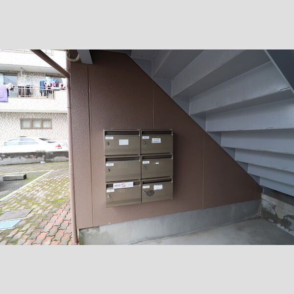 メゾンファミール ★集合ポスト★