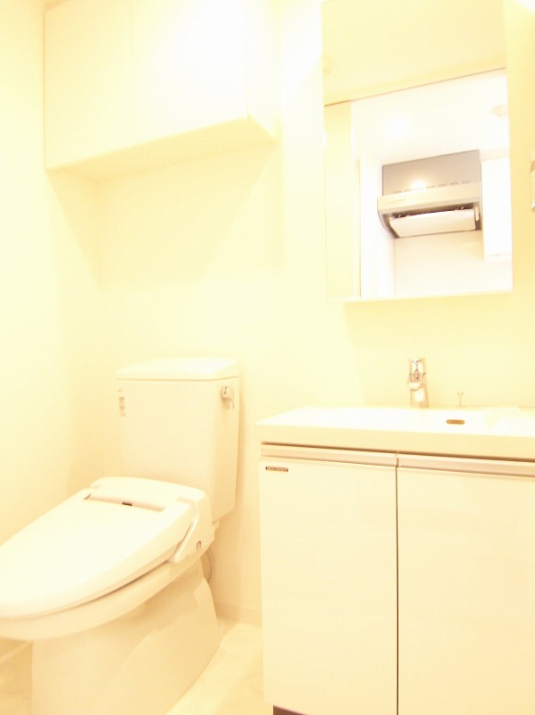 ARTESSIMO MONDO 内観