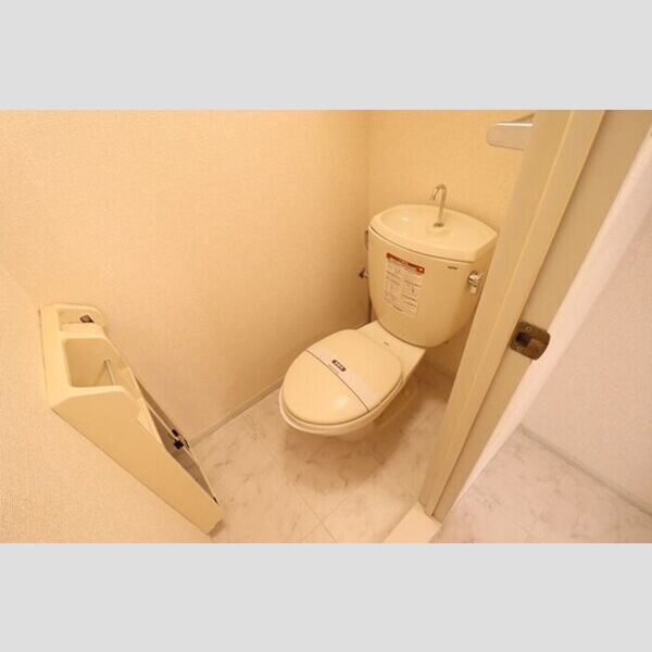 ドミールヴィレッジ　Ⅰ トイレ