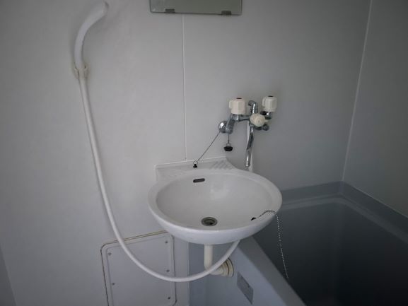 レオパレスザーリア 内観