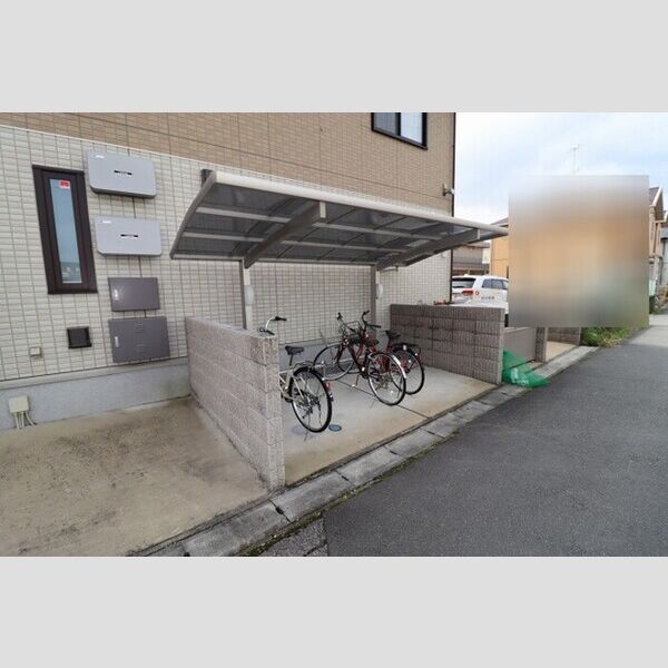 ヴァン　プランドール 駐輪場