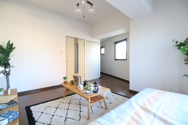 日神パレス生麦3階 家具･小物はイメージです