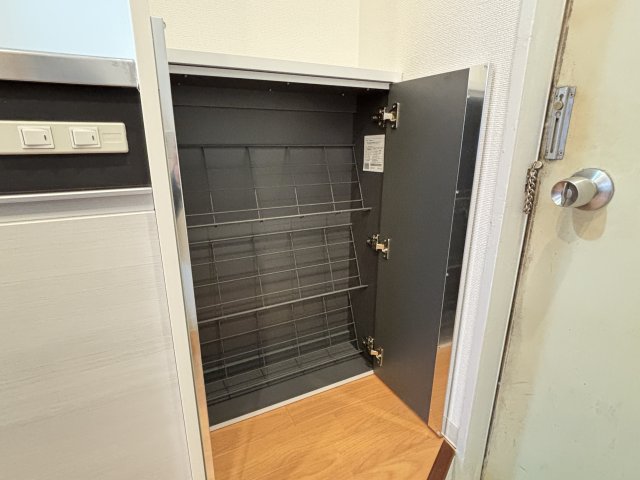 ＭＫハウス西原0103号室 収納