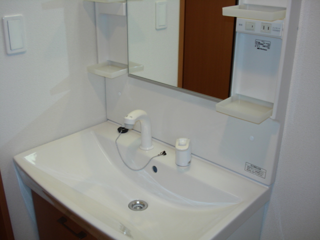 ドミール・ソレイユ101号室 洗髪洗面化粧台