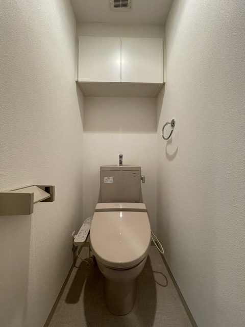 ガーラ・ステーション新宿御苑前6階 トイレ