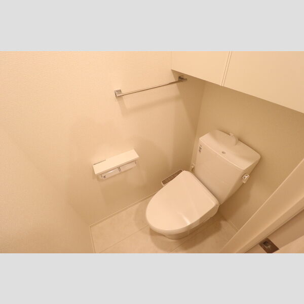 アルメール大久保101号室 温水洗浄便座