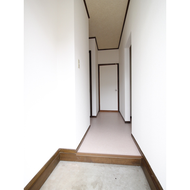 フラワーハイツ 玄関