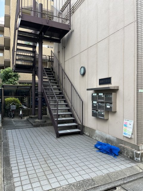 Ｇｒａｎｊｅ氷川台 エントランス