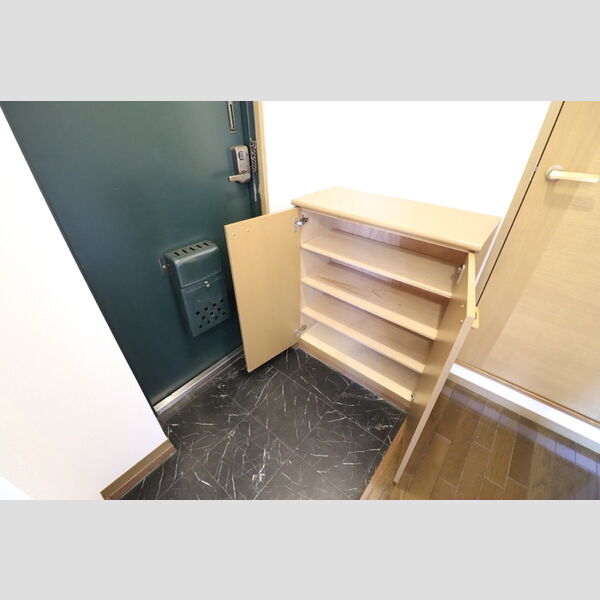 サンヴィレッジ本宿 シューズボックス