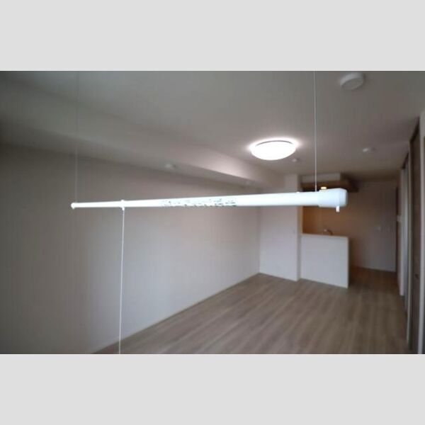 グラナーデ中葛西Ⅱ207号室 室内物干し