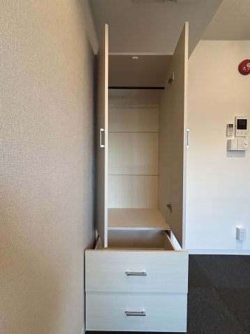 スカイラシクラス平和台202号室 収納