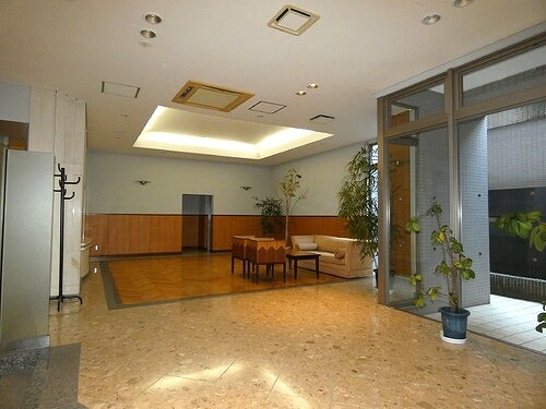 ライオンズマンション渋谷道玄坂11階 ロビー