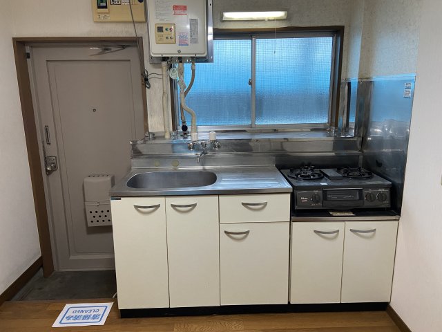 桜コーポ2階 玄関