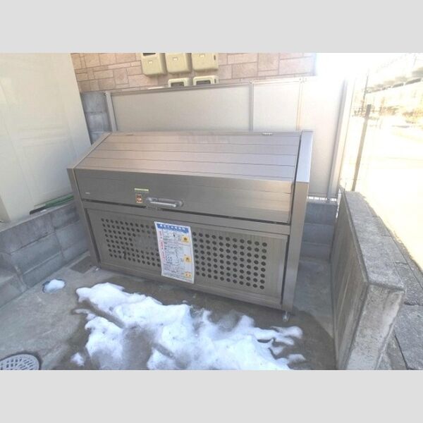 BEIS与野本町302号室 ゴミ置き場