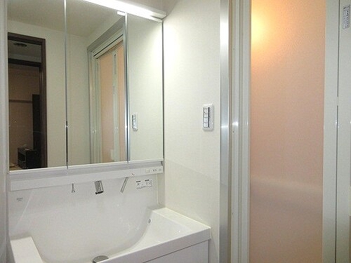 ライオンズマンション大倉山2階 洗面所（内装前）