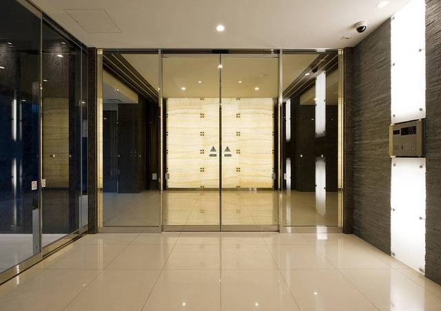 グランド・ガーラ代々木参宮橋 綺麗なエントランス