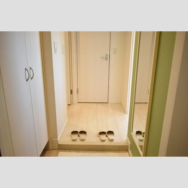 Garden House Ⅲ 大宮土呂駅前302号室 玄関