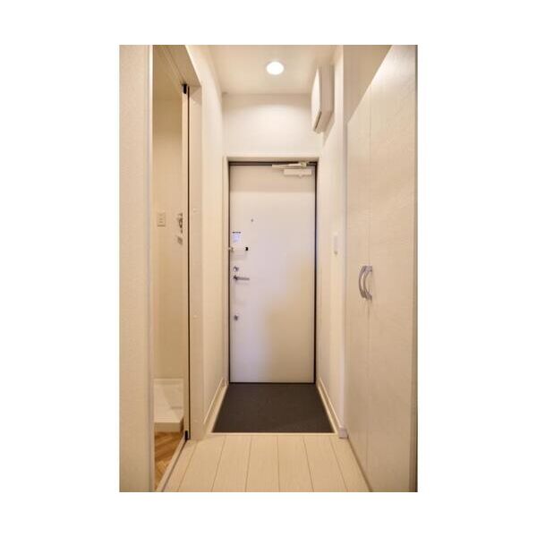 ミリアビタ大森台 玄関