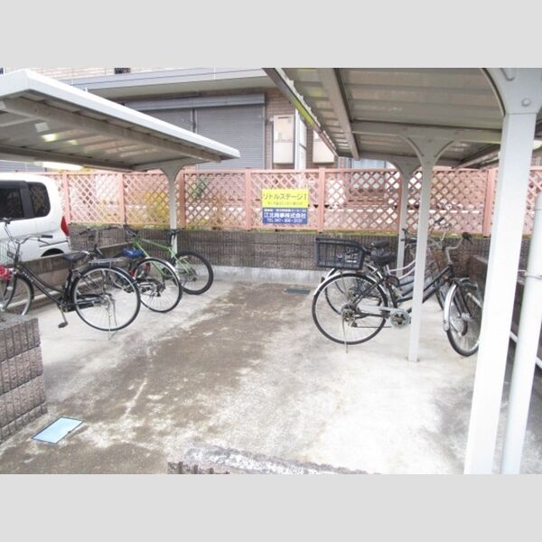 リトルステージⅠ 駐輪場