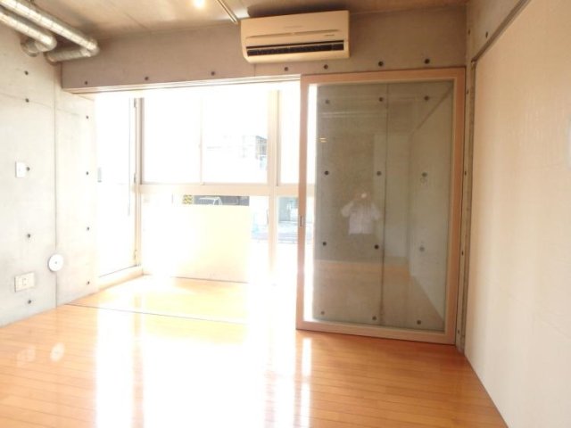 ｐｅｒｇｏｌａ1階 部屋その他