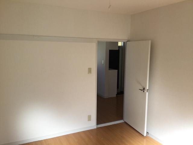 メゾンクリーク上北沢 リビング